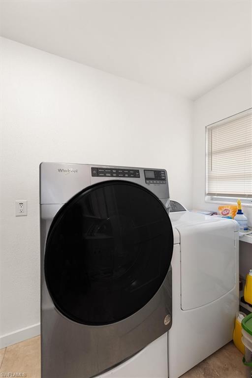 YACHT CLUB COLONY - Residential