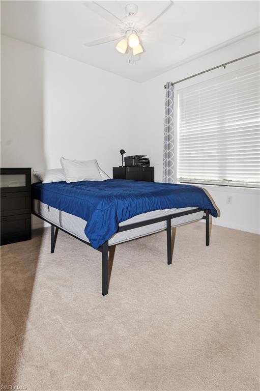 HAMPTON LAKES - Residential