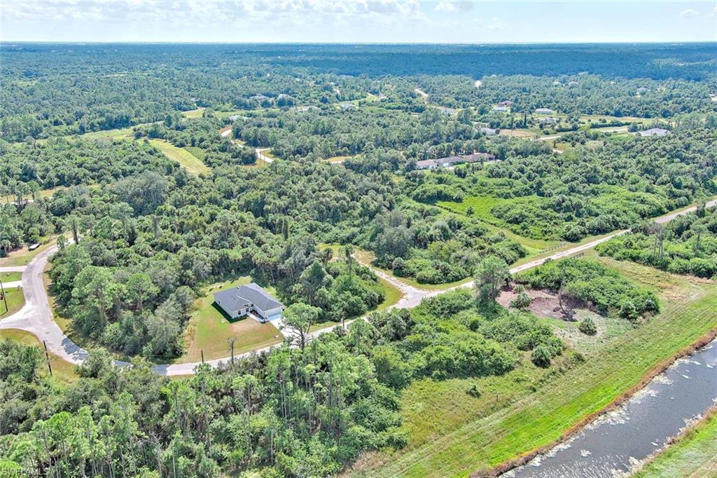 PORT CHARLOTTE - Land