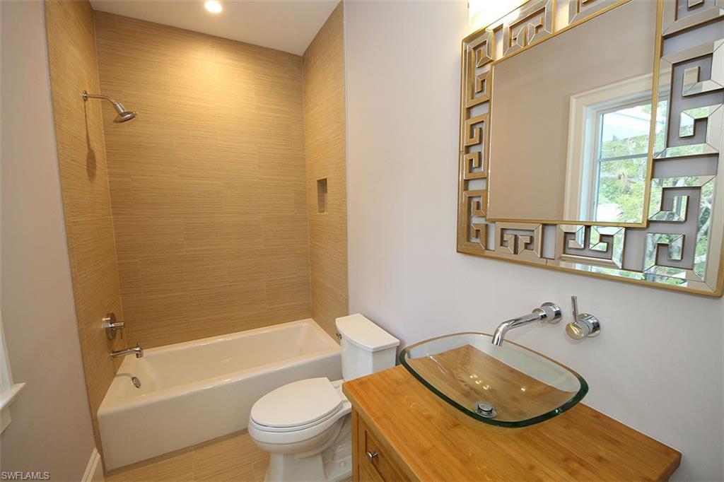 OLDE NAPLES - Residential Lease