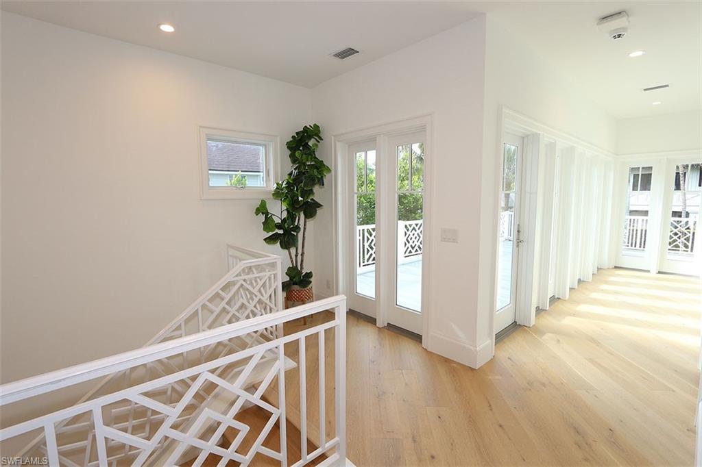 OLDE NAPLES - Residential Lease