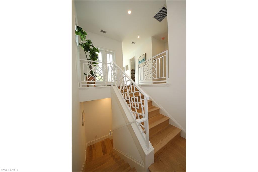 OLDE NAPLES - Residential Lease