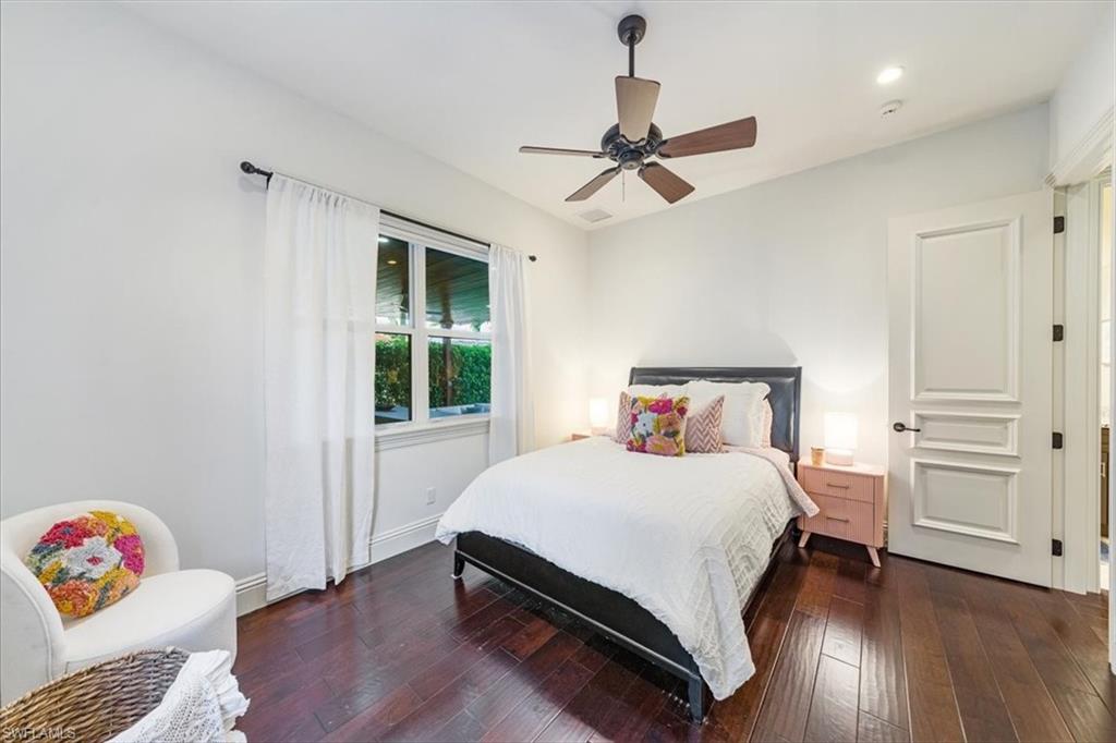 AQUALANE SHORES - Residential