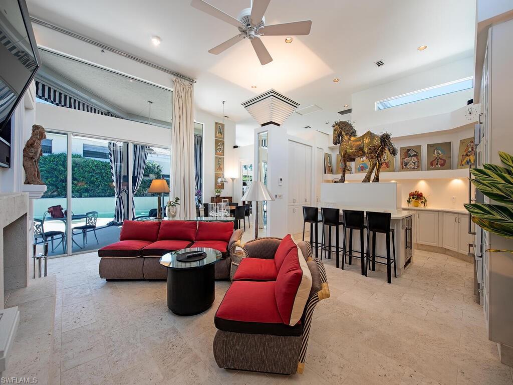 GRAND BAY AT PELICAN BAY - Residential