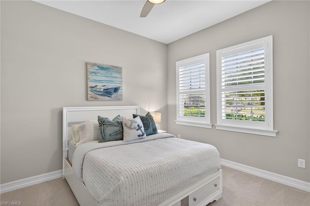 SAVANNAH LAKES - Residential