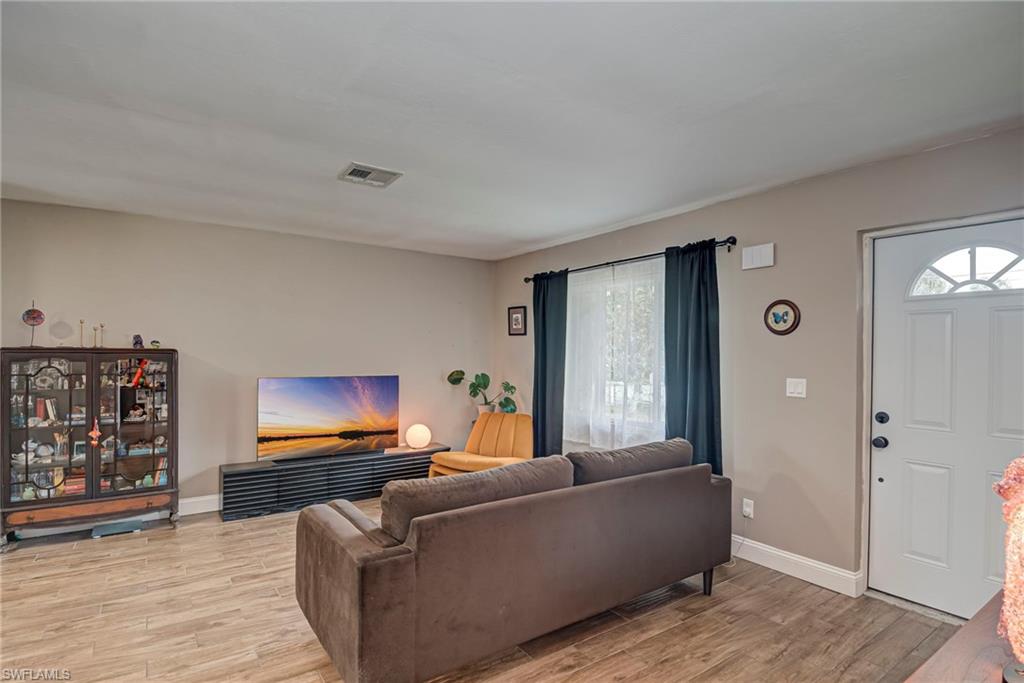 WATERWAY SHORES - Residential