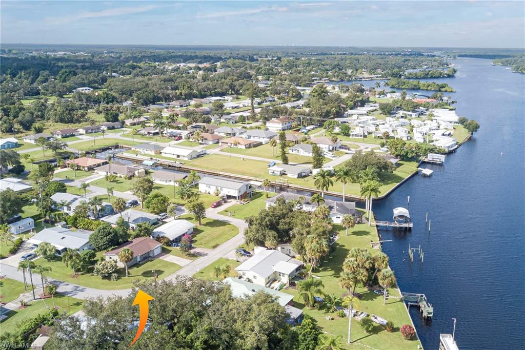 WATERWAY SHORES - Residential