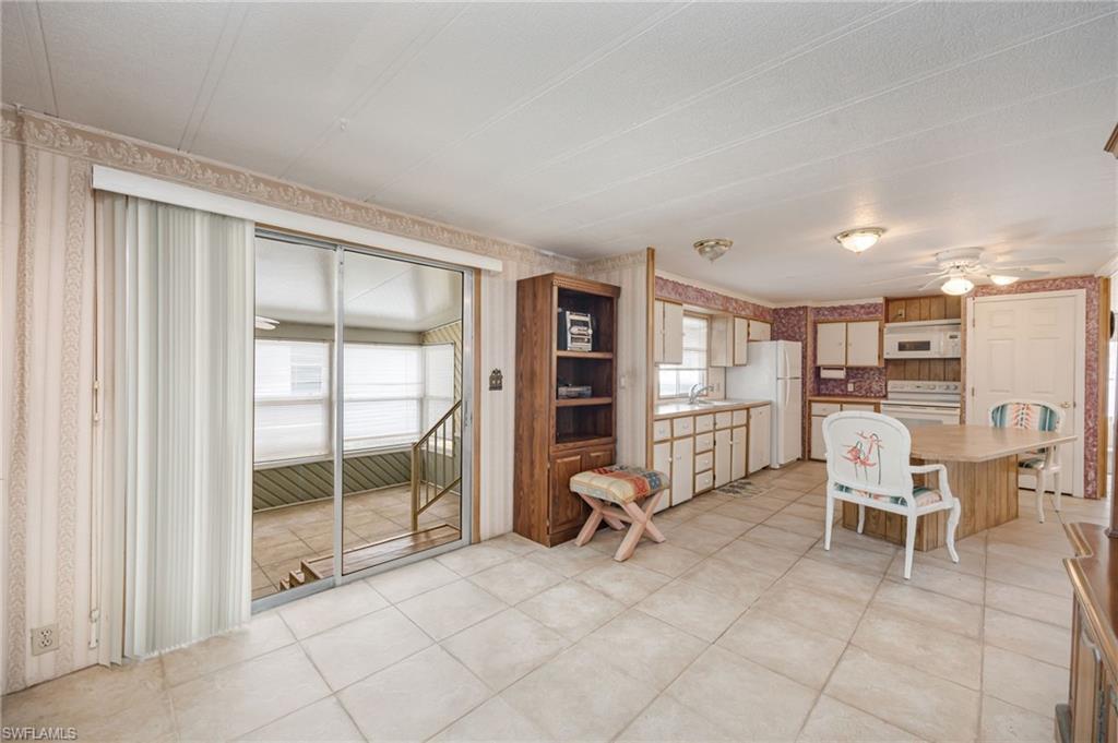 BLUE SKYS MOBILE HOME PARK - Residential