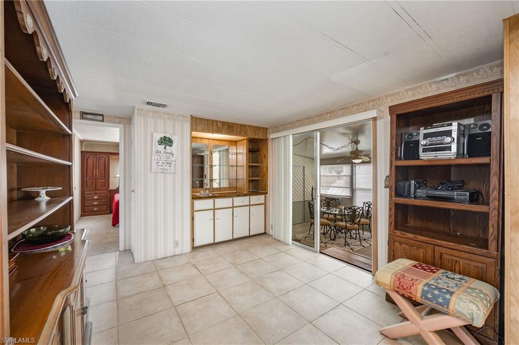 BLUE SKYS MOBILE HOME PARK - Residential