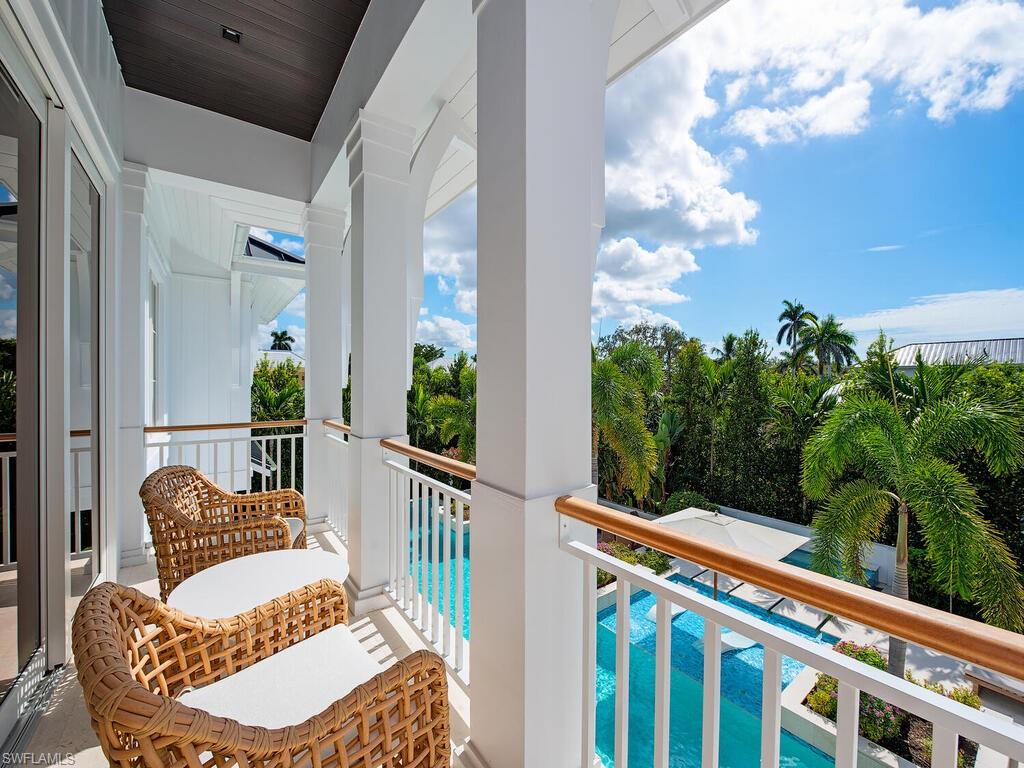 AQUALANE SHORES - Residential