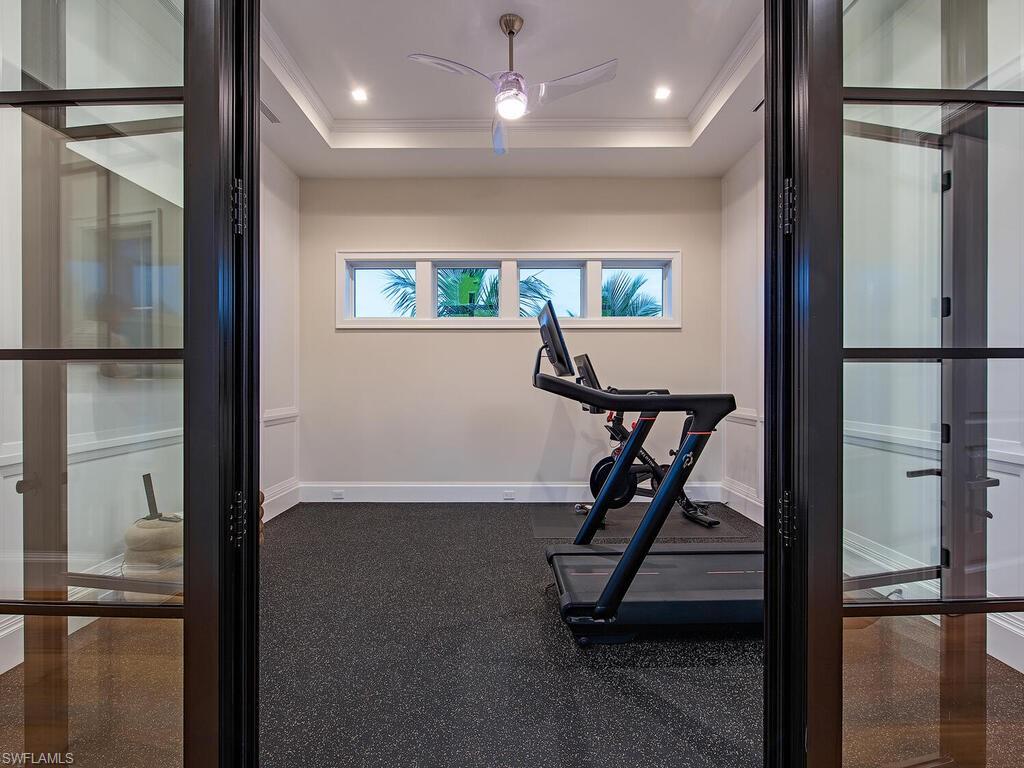 AQUALANE SHORES - Residential