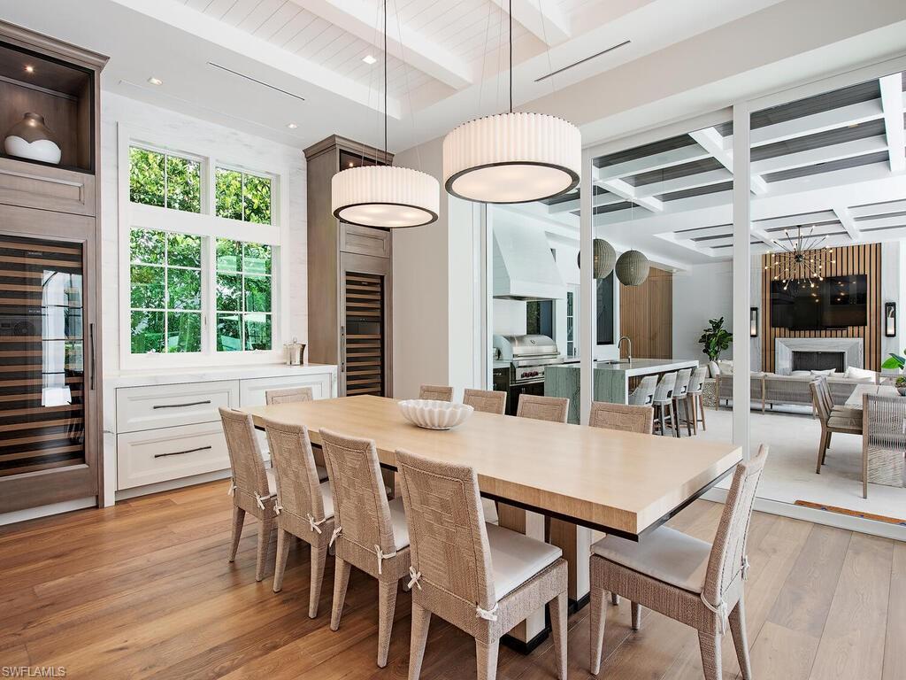 AQUALANE SHORES - Residential