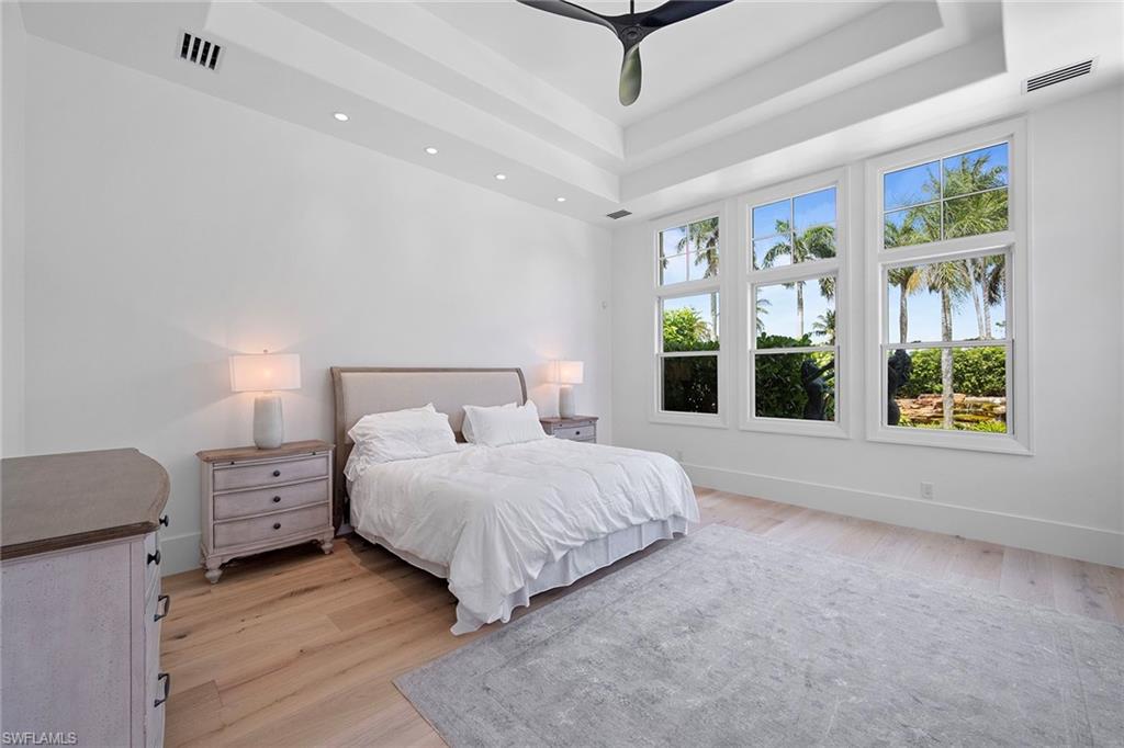 NORMAN ESTATES AT TIBURON - Residential Lease