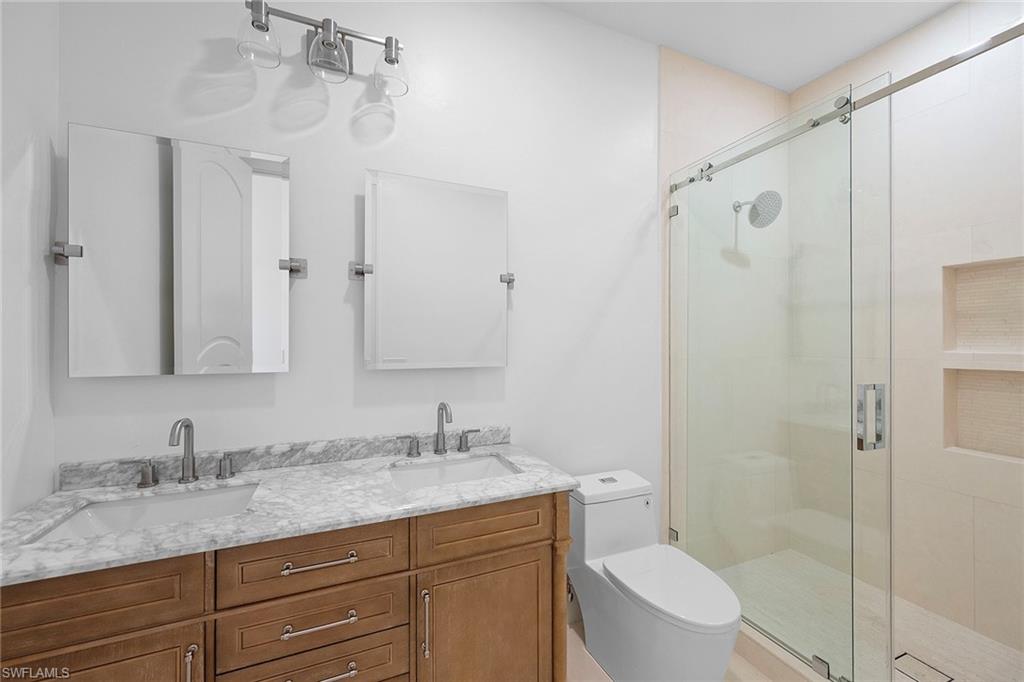 NORMAN ESTATES AT TIBURON - Residential Lease