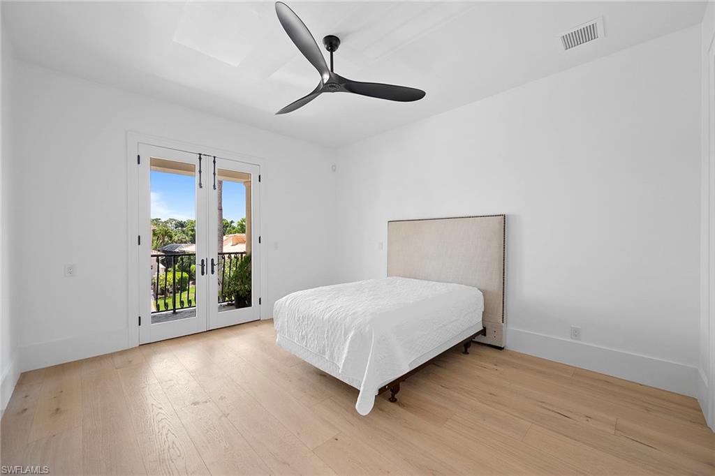 NORMAN ESTATES AT TIBURON - Residential Lease