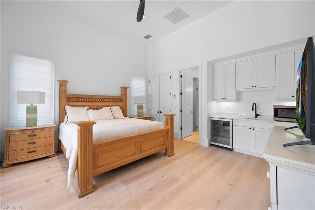 NORMAN ESTATES AT TIBURON - Residential Lease