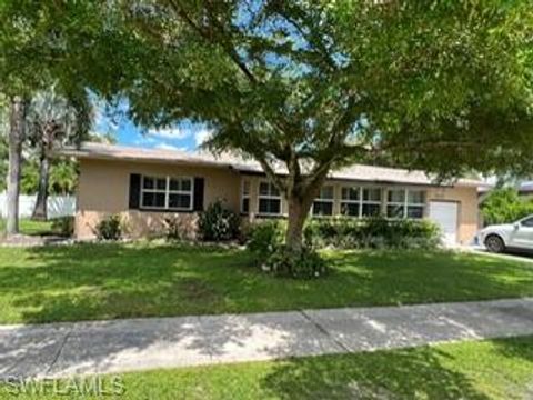 1337 Bradford RD FORT MYERS FL 33901