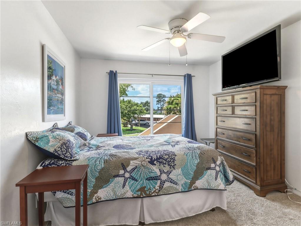 ADMIRALTY YACHT & RACQUET CLUB - Residential