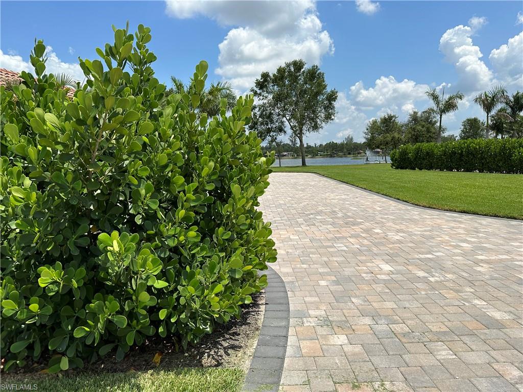 GOLDEN PALMS LUXURY MOTORCOACH RESORT - Land