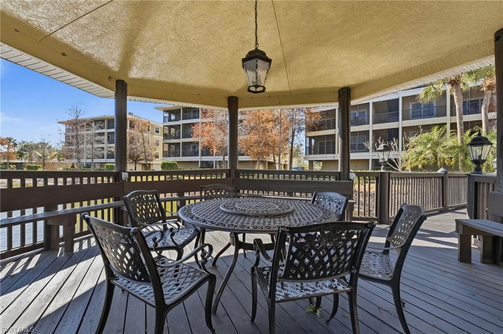 FISHERMAN'S COVE - Residential