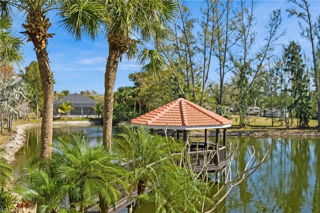 FISHERMAN'S COVE - Residential