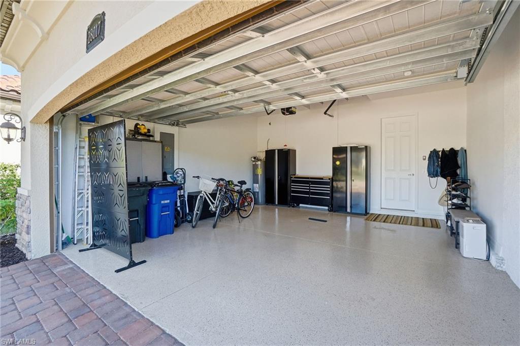 BONITA NATIONAL GOLF AND COUNTRY CLUB - Residential