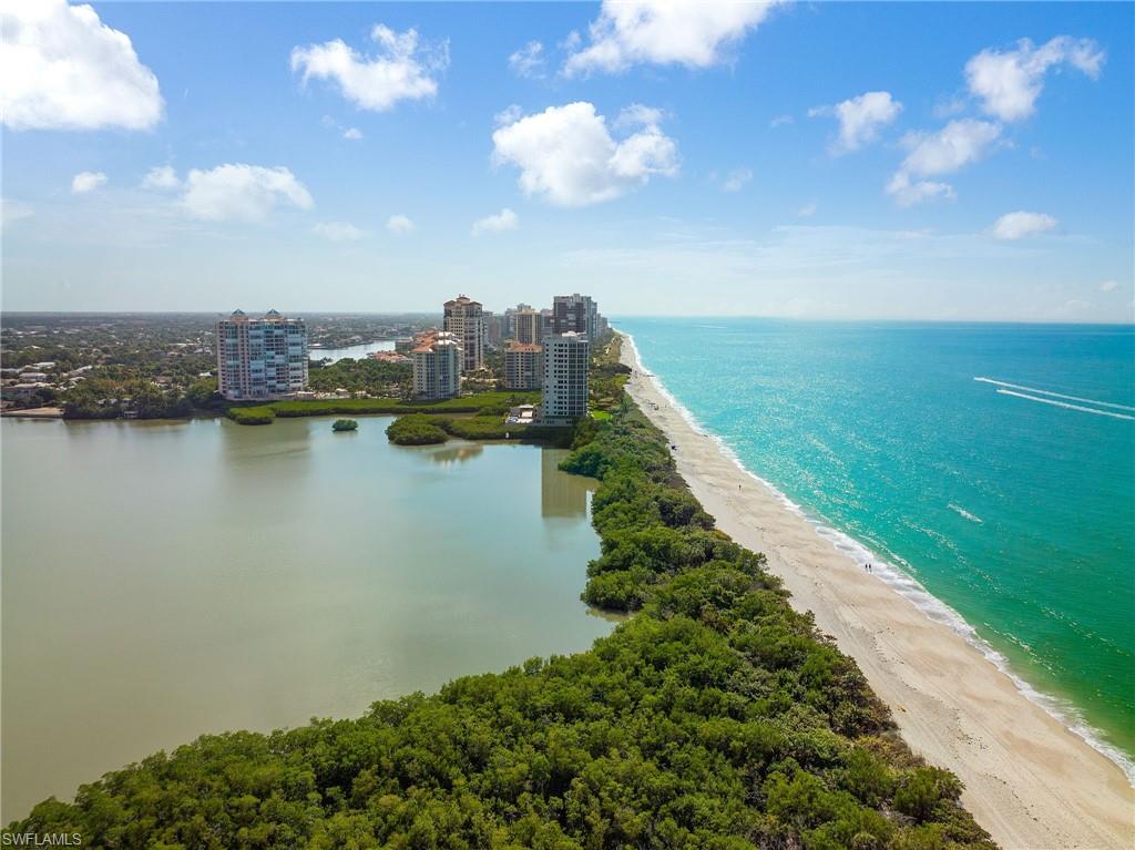 PELICAN BAY WOODS - Residential