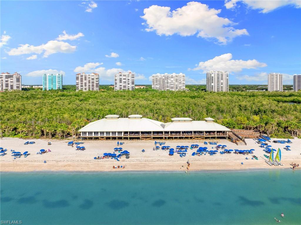 PELICAN BAY WOODS - Residential