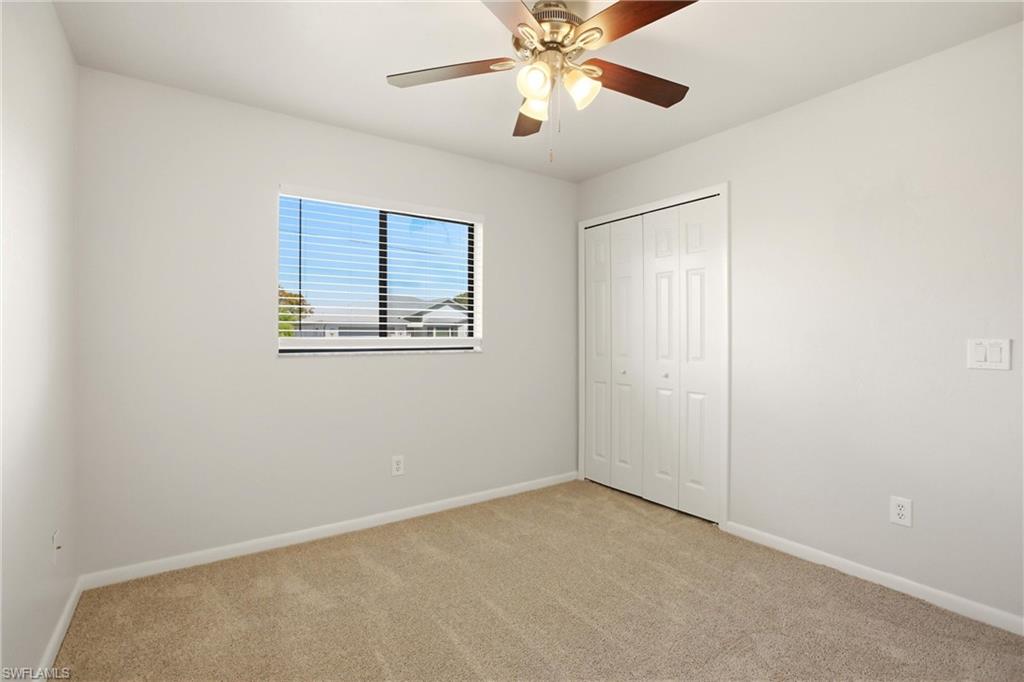 SAN CARLOS PARK - Residential