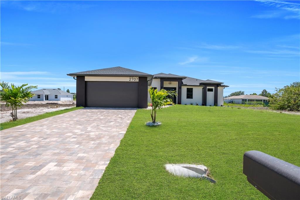 LEHIGH ACRES - Residential