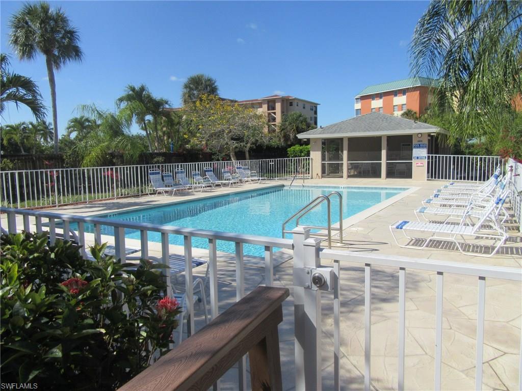 NAPLES GREEN - Residential