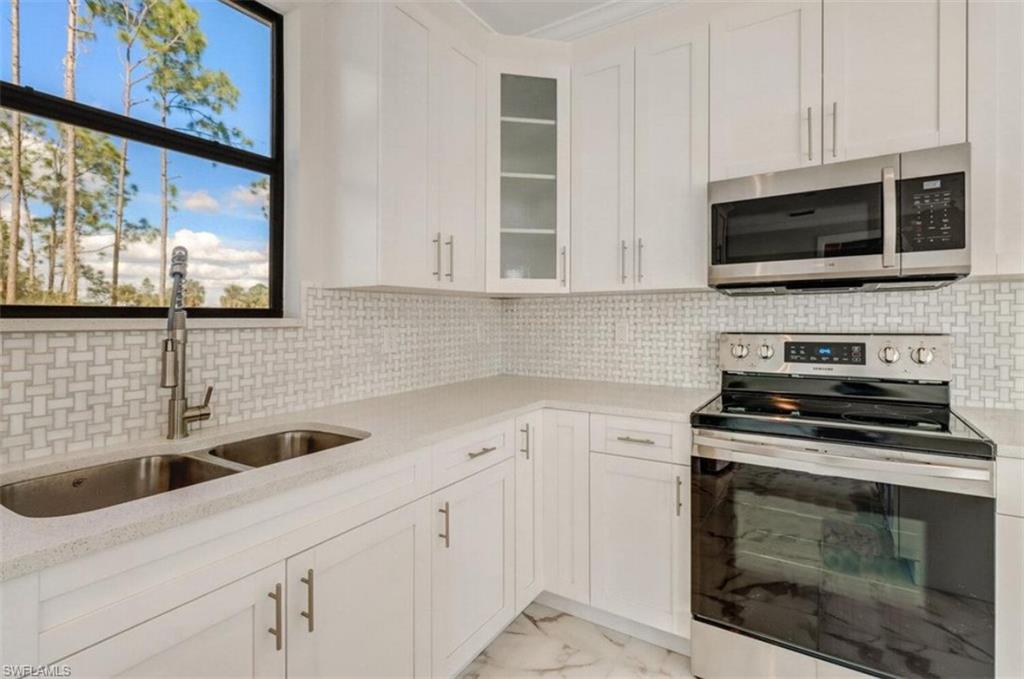 GOLDEN GATE ESTATES - Residential Lease