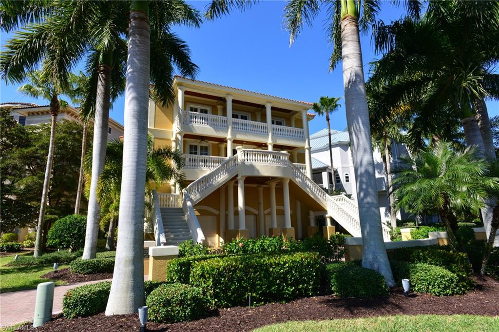 BAREFOOT BEACH - Residential