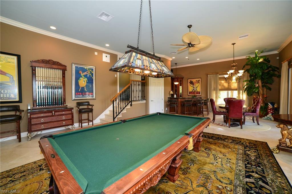 BAREFOOT BEACH - Residential