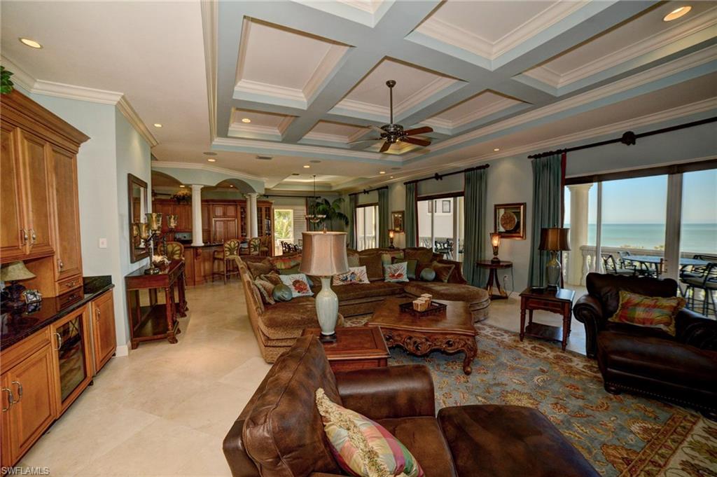 BAREFOOT BEACH - Residential