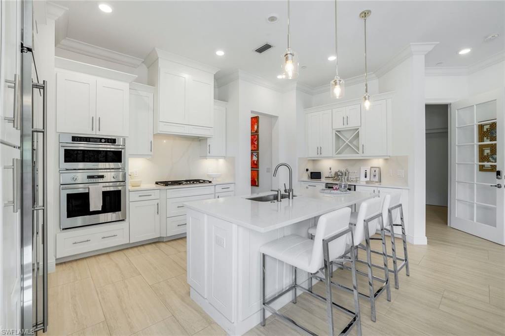 16374 VIANSA WAY 302