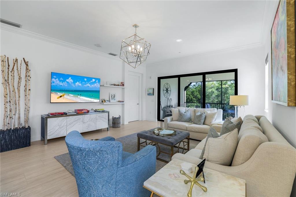 16374 VIANSA WAY 302