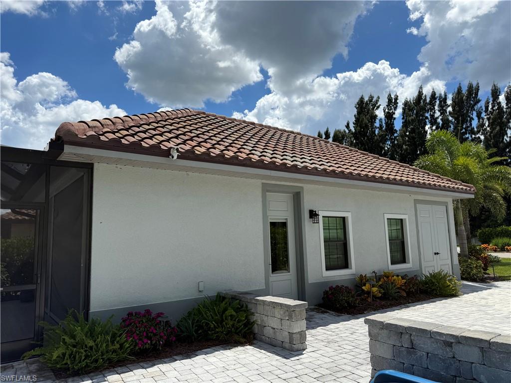 GOLDEN PALMS LUXURY MOTORCOACH RESORT - Land