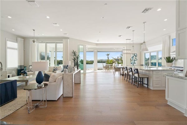 5997 CYPRESS LN, BONITA SPRINGS, FL 34134 - Image f90d6ab53772c23d4ed5ccaab82ef09e/1048500181
