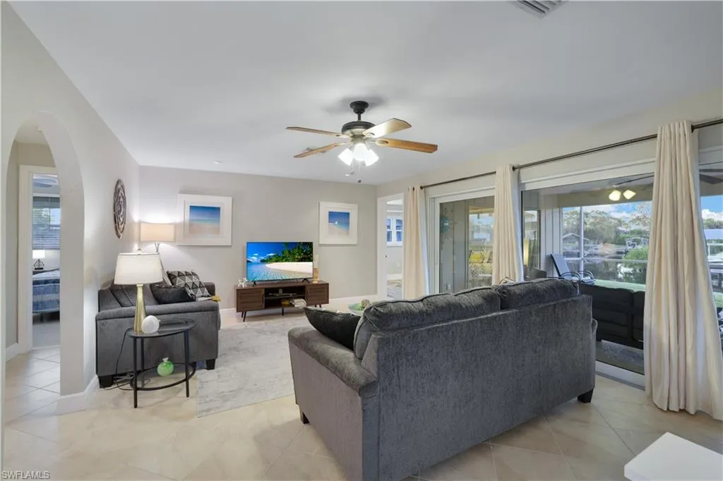 Estero, Florida 33928, United States, 3 Bedrooms Bedrooms, ,2 BathroomsBathrooms,Residential,Pending,10732