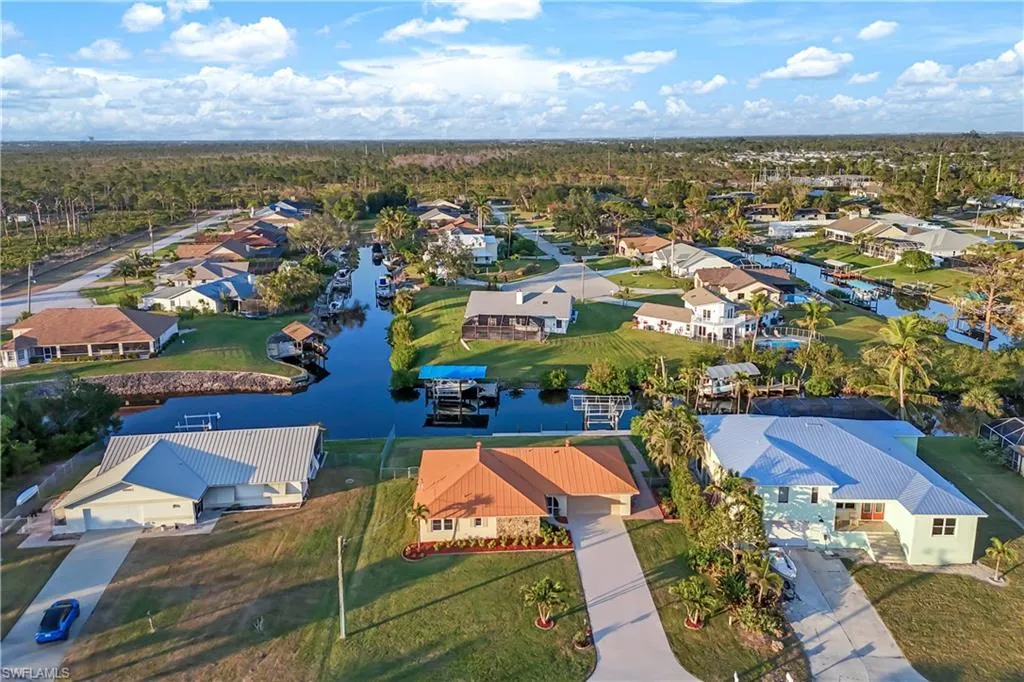 Estero, Florida 33928, United States, 3 Bedrooms Bedrooms, ,2 BathroomsBathrooms,Residential,Pending,10732