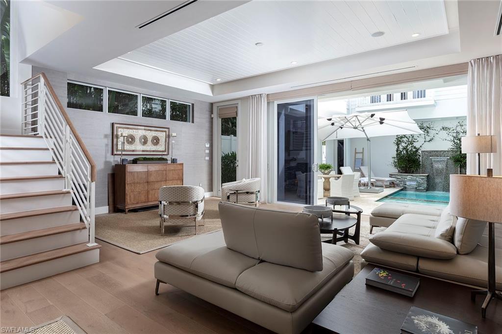 OLDE NAPLES - Residential