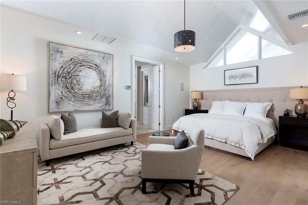 OLDE NAPLES - Residential