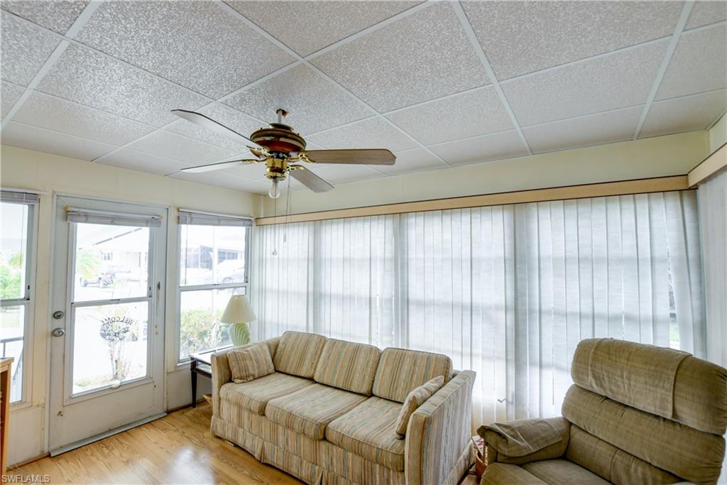 SIX LAKES COUNTRY CLUB - Residential