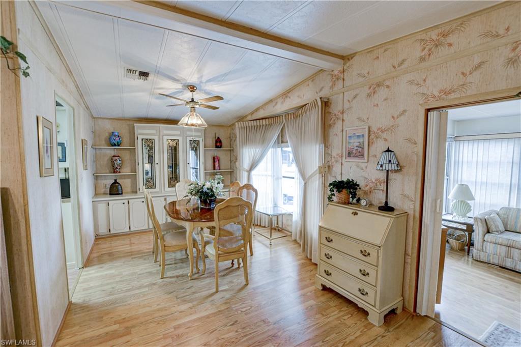 SIX LAKES COUNTRY CLUB - Residential