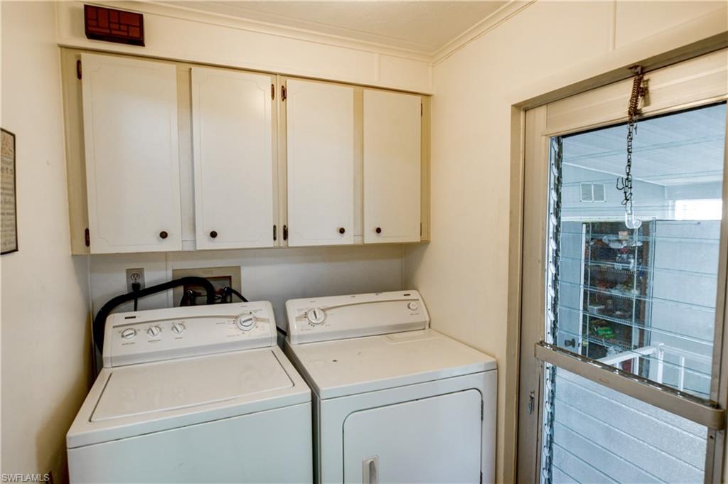 SIX LAKES COUNTRY CLUB - Residential