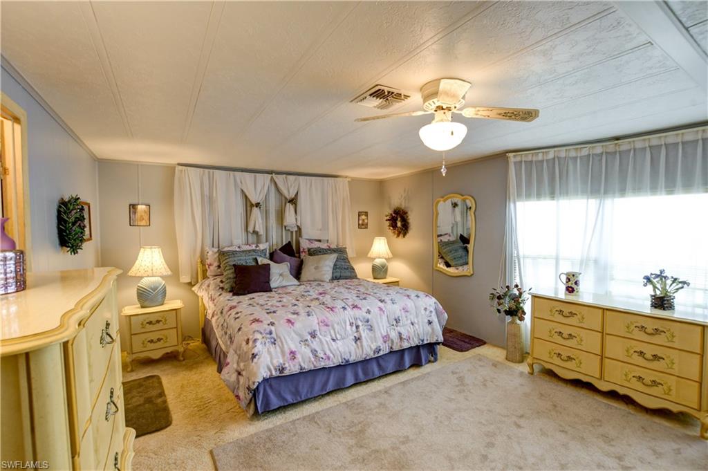 SIX LAKES COUNTRY CLUB - Residential