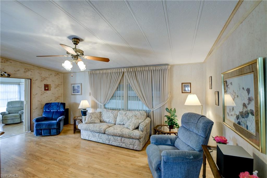 SIX LAKES COUNTRY CLUB - Residential