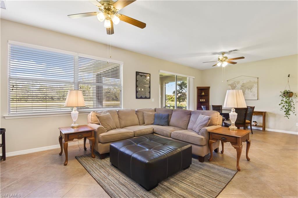 PROMENADE EAST - Residential