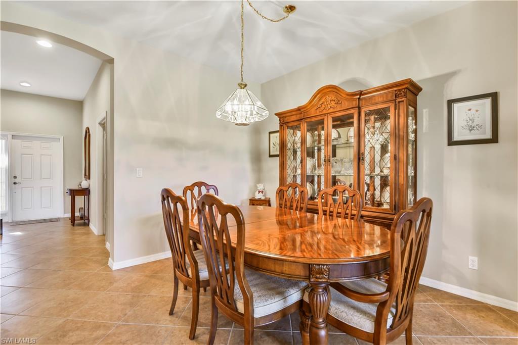 PROMENADE EAST - Residential